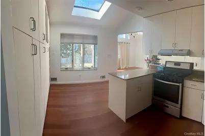 23 Clinton Lane, Jericho, NY 11753 - Photo 3