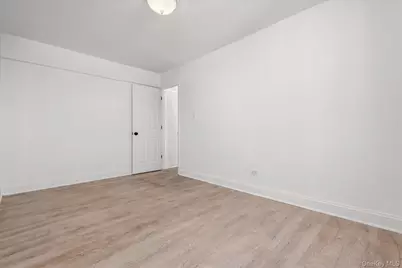 6011 Broadway #5E, Woodside, NY 11377 - Photo 9