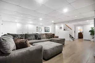 461 Wolf Hill Rd, Dix Hills, NY 11746 - Photo 27