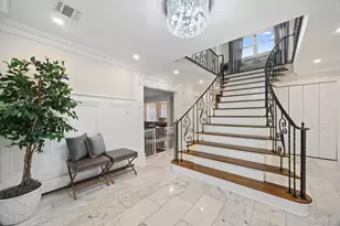 461 Wolf Hill Rd, Dix Hills, NY 11746 - Photo 3