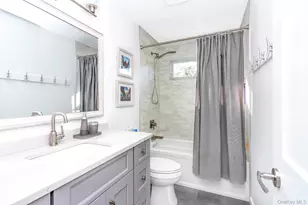 155 Bridge St, Greenport, NY 11944 - Photo 23