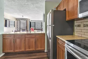 7-25 166, Whitestone, NY 11357 - Photo 5