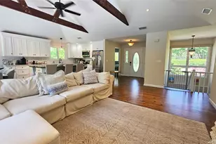 11 John St, Westhampton Beach, NY 11978 - Photo 19