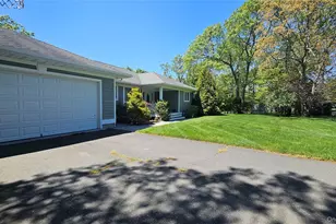 11 John St, Westhampton Beach, NY 11978 - Photo 3