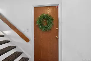 15 Kings Ct, Nanuet, NY 10954 - Photo 3