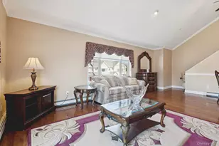 110 Kenneth Ct, Amityville, NY 11701 - Photo 11