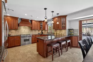 15 Tiber Rd, Oyster Bay, NY 11791 - Photo 9