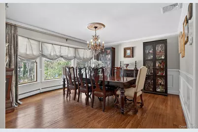 15 Tiber Road, Oyster Bay, NY 11791 - Photo 5