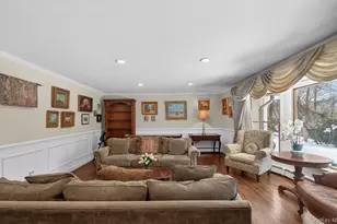 15 Tiber Rd, Oyster Bay, NY 11791 - Photo 7