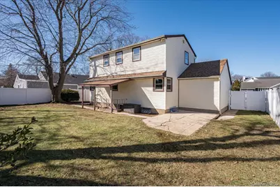16 Seneca Drive, Massapequa, NY 11758 - Photo 23
