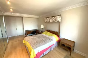 269-10 Grand Central Pkwy, Floral Park, NY 11005 - Photo 21