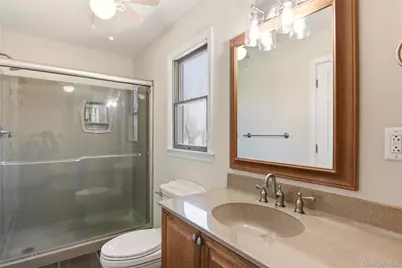 741 10th Street, Islip Terrace, NY 11752 - Photo 25