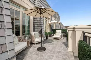 6000 Royal Ct, North Hills, NY 11040 - Photo 11