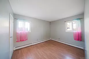 75 Oakcrest Ave, Farmingville, NY 11738 - Photo 15