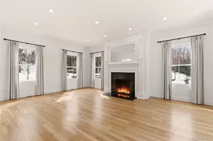 77 Cove Rd, Oyster Bay, NY 11771 - Photo 17