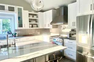 11 Post Crossing, East Quogue, NY 11942 - Photo 5