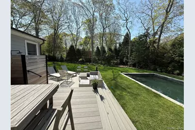 11 Post Crossing, East Quogue, NY 11942 - Photo 3
