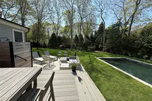 11 Post Crossing, East Quogue, NY 11942 - Photo 3