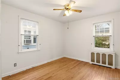 15 Geranium Avenue, Floral Park, NY 11001 - Photo 27