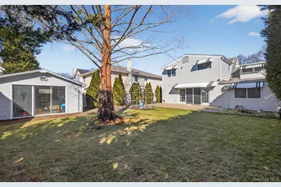 3992 William Street, Seaford, NY 11783 - Photo 23