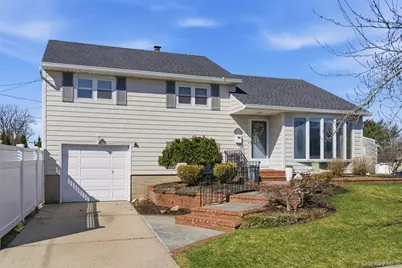 45 Amherst Drive, Massapequa, NY 11758 - Photo 3