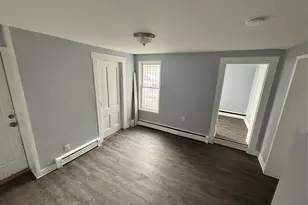 191 Liberty St, Newburgh, NY 12550 - Photo 5