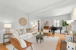 319 Melbourne Ave, Mamaroneck, NY 10543 - Photo 11