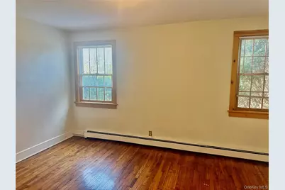 953 Ripley Lane, Oyster Bay, NY 11771 - Photo 17