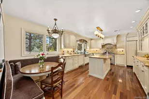 15 Cricket Ln, Great Neck, NY 11024 - Photo 11