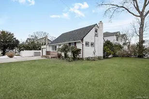 144 Broadway, Massapequa Park, NY 11762 - Photo 3