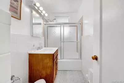 7 Greenridge Avenue #B8, White Plains, NY 10601 - Photo 19