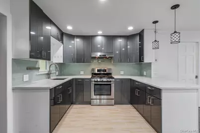 5020 Clearview Expressway, Oakland Gardens, NY 11364 - Photo 9