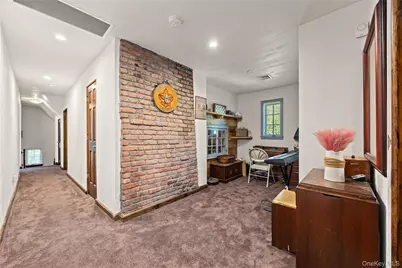 378 Beverly Road, Douglaston, NY 11363 - Photo 27