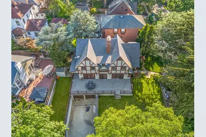 378 Beverly Road, Douglaston, NY 11363 - Photo 41