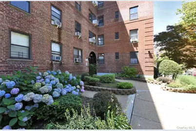 141-10 28 Ave #6B, Flushing, NY 11354 - Photo 1