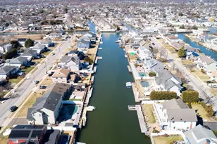 34 Jackson Pl, Massapequa, NY 11758 - Photo 33