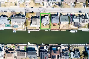 34 Jackson Pl, Massapequa, NY 11758 - Photo 29