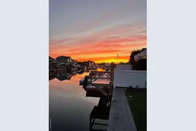 34 Jackson Place, Massapequa, NY 11758 - Photo 35