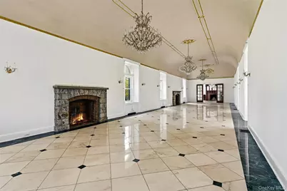 139 Scarborough Road, Briarcliff Manor, NY 10510 - Photo 17
