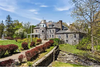 139 Scarborough Road, Briarcliff Manor, NY 10510 - Photo 37