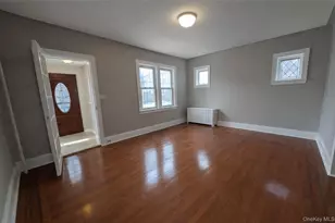 89-32 208th St, Queens Village, NY 11427 - Photo 3