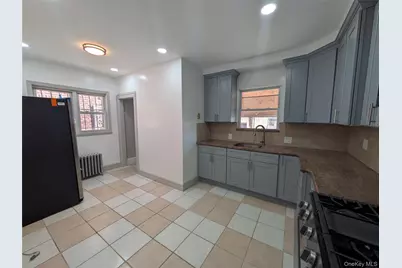 89-32 208th Street, Queens Village, NY 11427 - Photo 13