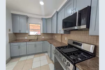 89-32 208th Street, Queens Village, NY 11427 - Photo 11