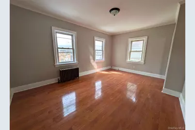 89-32 208th Street, Queens Village, NY 11427 - Photo 9