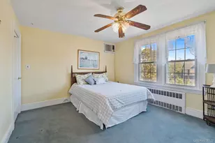 29 Summit Ave, Lynbrook, NY 11563 - Photo 15