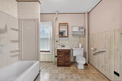 195 W Main Street, Port Jervis, NY 12771 - Photo 25