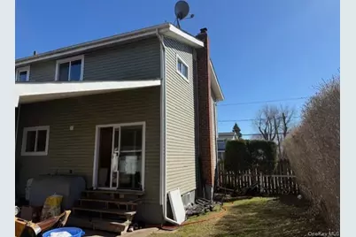 317 Whipple Street, Brentwood, NY 11717 - Photo 7