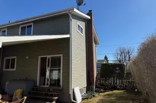 317 Whipple St, Brentwood, NY 11717 - Photo 7