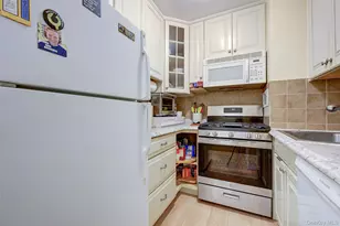 39-65 52nd St, Woodside, NY 11377 - Photo 5