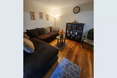 118-60 Metropolitan Avenue #3E, Kew Gardens, NY 11415 - Photo 3